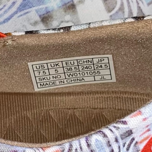 UIN Cheer Up Kitty Cat Slip On Toledo Loafers Shoes Canvas Loose Toe Box EUC 7.5 - Picture 15 of 15